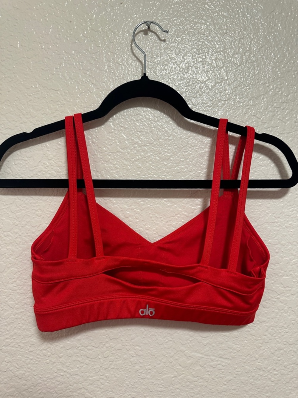 RED Alo sports bra